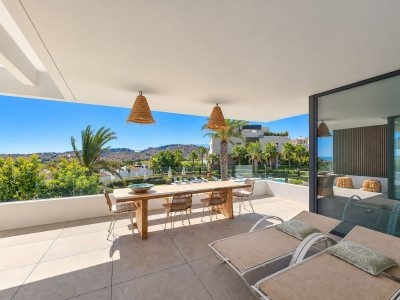 3 Bedroom Middle Floor Apartment in Los Arqueros - Image 2