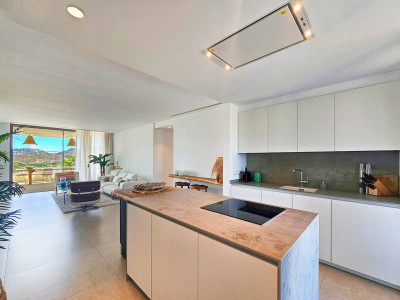 3 Bedroom Middle Floor Apartment in Los Arqueros - Image 3