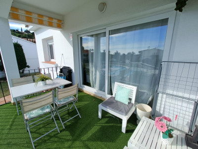 2 Bedroom Top Floor Apartment in Estepona - Image 5