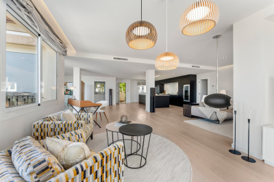 4 Bedroom Duplex in Nueva Andalucía - Image 5