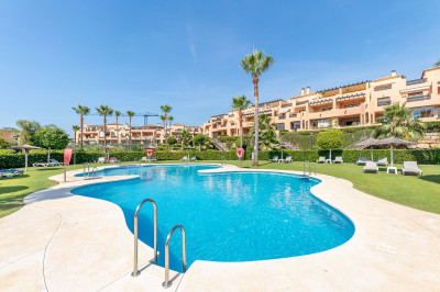 2 Bedroom Ground Floor Apartment in Doña Julia - Image 1
