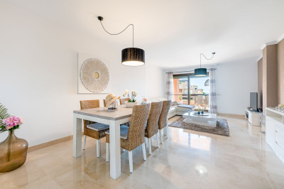 2 Bedroom Ground Floor Apartment in Doña Julia - Image 4