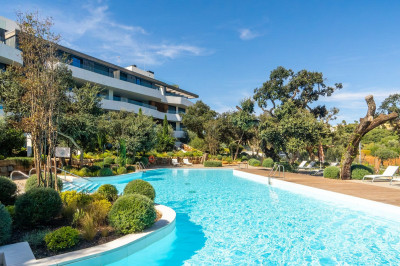 2 Bedroom Middle Floor Apartment in Sotogrande