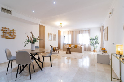 2 Bedroom Ground Floor Apartment in Puerto Banús - Image 1