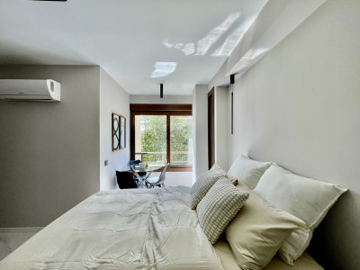 Middle Floor Studio in Nueva Andalucía - Image 3