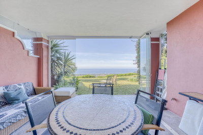 2 Bedroom Ground Floor Apartment in La Mairena