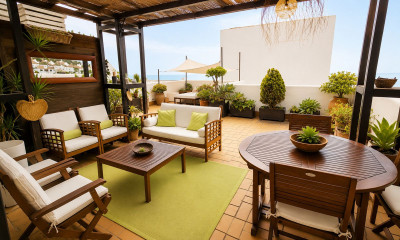3 Bedroom Top Floor Apartment in Estepona - Image 4