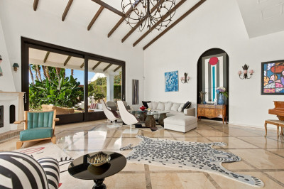 7 Bedroom Detached Villa in Benahavís - Image 5