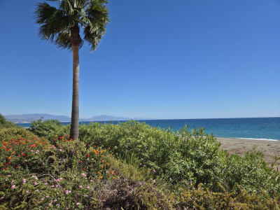 2 Bedroom Penthouse in Manilva - Image 4