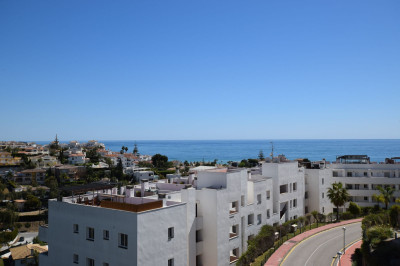 3 Bedroom Penthouse in La Cala de Mijas - Image 1