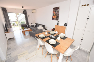 3 Bedroom Penthouse in La Cala de Mijas - Image 2