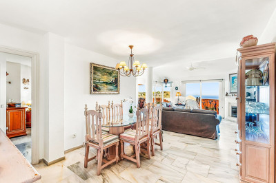 3 Bedroom Ground Floor Apartment in Mijas - Image 2
