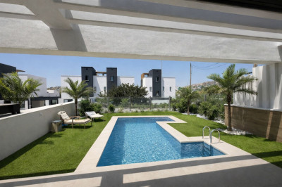 4 Bedroom Semi-Detached House in Atalaya - Image 2