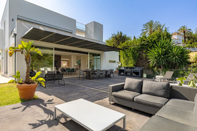 3 Bedroom Detached Villa in Marbella - Image 4