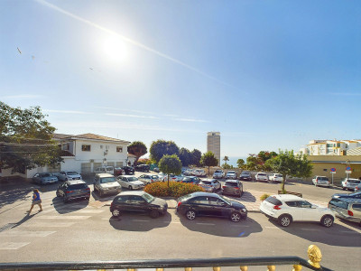 2 Bedroom Townhouse in Estepona - Image 2