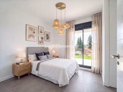 2 Bedroom Ground Floor Apartment in El Chaparral - Image 5