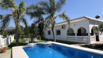 3 Bedroom Finca - Cortijo in Estepona - Image 2