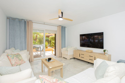 2 Bedroom Ground Floor Apartment in The Golden Mile - Image 2
