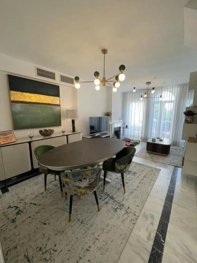 2 Bedroom Duplex in The Golden Mile - Image 4