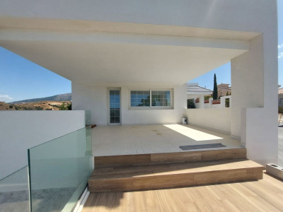 4 Bedroom Detached Villa in Mijas Golf - Image 5