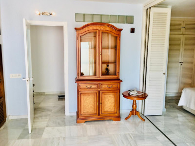 2 Bedroom Ground Floor Apartment in The Golden Mile - Image 4