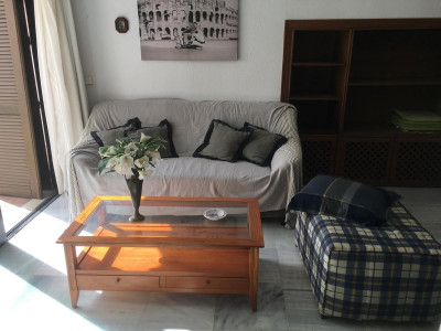 2 Bedroom Ground Floor Apartment in The Golden Mile - Image 5