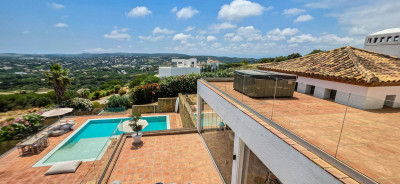 5 Bedroom Detached Villa in Sotogrande - Image 2
