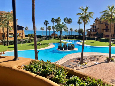 3 Bedroom Middle Floor Apartment in Estepona - Image 3