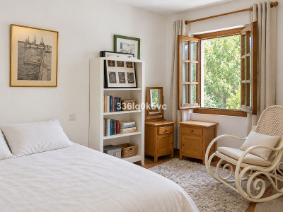2 Bedroom Top Floor Apartment in Benahavís - Image 5