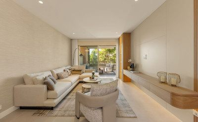 3 Bedroom Middle Floor Apartment in The Golden Mile - Image 4