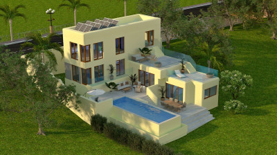 4 Bedroom Detached Villa in Estepona