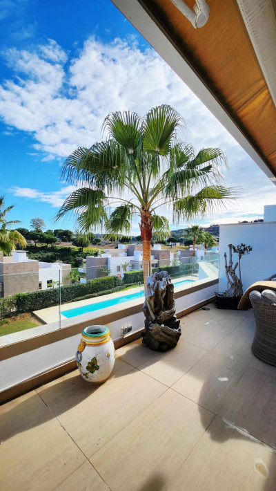 2 Bedroom Semi-Detached House in La Cala de Mijas - Image 4