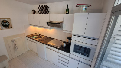3 Bedroom Townhouse in Miraflores - Image 5
