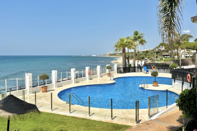 2 Bedroom Ground Floor Apartment in Calahonda - Image 5