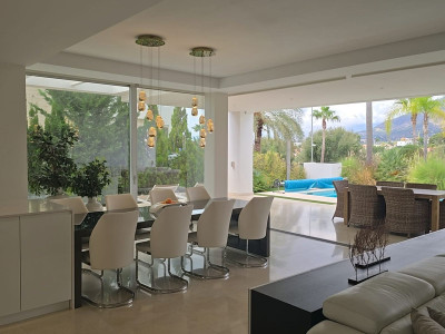 3 Bedroom Detached Villa in Río Real - Image 2