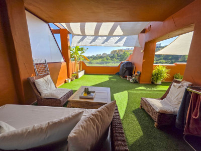 3 Bedroom Middle Floor Apartment in La Duquesa