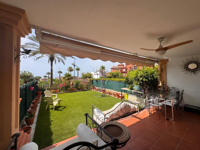 3 Bedroom Townhouse in Estepona - Image 2