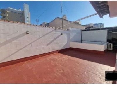 7 Bedroom Townhouse in Marbella - Image 1