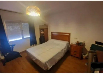 7 Bedroom Townhouse in Marbella - Image 4
