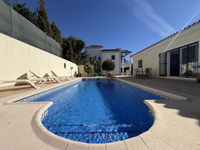 4 Bedroom Detached Villa in Valle Romano - Image 2