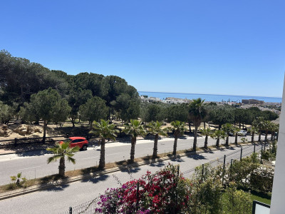4 Bedroom Townhouse in La Cala de Mijas - Image 3