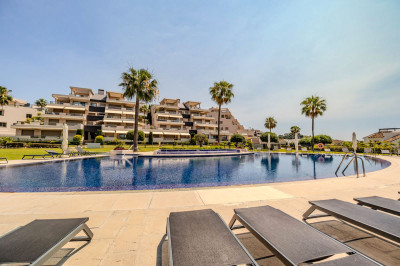 3 Bedroom Ground Floor Apartment in Benahavís