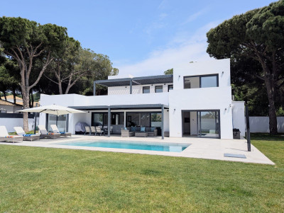 3 Bedroom Detached Villa in Cabopino - Image 2