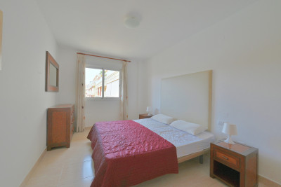 3 Bedroom Middle Floor Apartment in La Cala Hills - Image 4