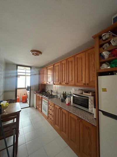 3 Bedroom Middle Floor Apartment in Estepona - Image 4