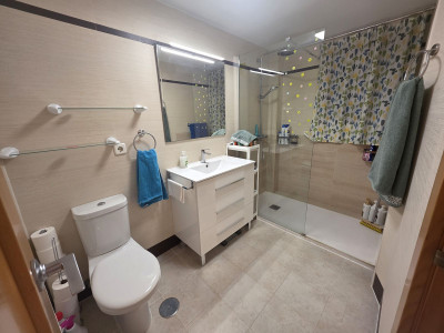 1 Bedroom Penthouse in La Cala de Mijas - Image 5