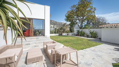 4 Bedroom Detached Villa in Benalmadena Pueblo - Image 3