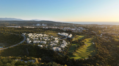 4 Bedroom Detached Villa in Sotogrande - Image 2