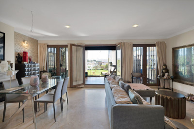 3 Bedroom Townhouse in Estepona - Image 1