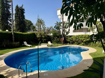 4 Bedroom Penthouse Duplex in Guadalmina Baja - Image 1